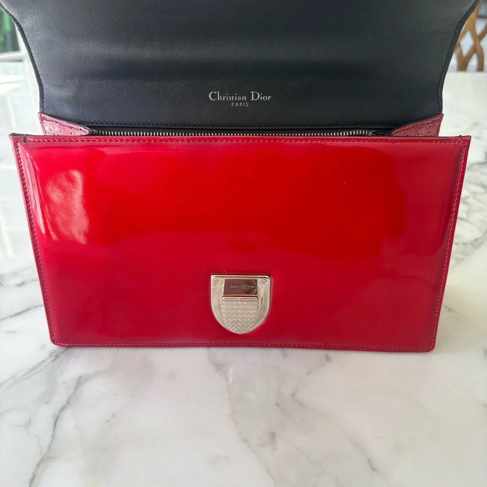 Christian Dior Dioram Red Shoulder Bag with Silver Chain - Picture 6 of 10